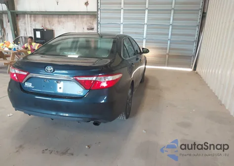 2017 Toyota Camry Se z USA, uszkodzony, nr VIN 4T1BF1FK4HU306558